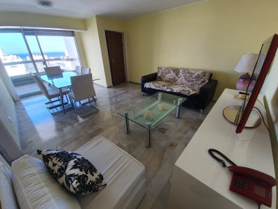 Apartamento en venta de 2 dormitorios en Fontemar, Punta del Este.