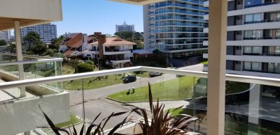 Apartamento en venta en Icon Tower, Punta del Este.