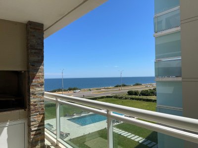 Apartamento en venta de 2 dormitorios en Cruceros, Punta del Este.