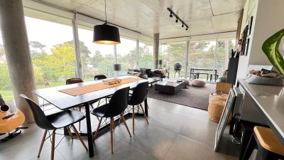 Departamento en Venta de 2 dormitorios en Playa Mansa, Punta del Este