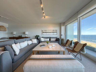 Departamento en Venta  Le Parc III, Playa Brava. Punta del Este