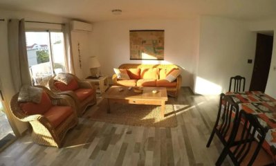 Apartamento de 3 dormitorios en venta en Península, Punta del Este.