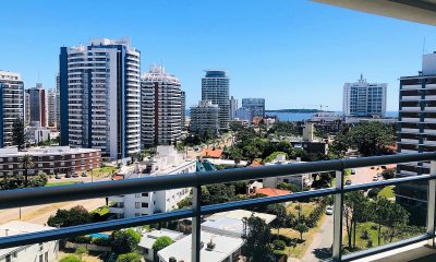 Espectacular apartamento en venta en Forest Tower, Punta del Este.