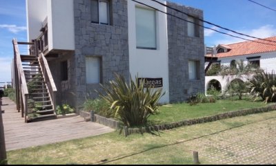 Departamento de 3 Dormitorios en Edificio Mareas, La Barra, Montoya
