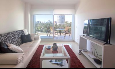 Apartamento de 2 dormitorios en venta Miami Boulevard, Punta del Este