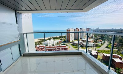 Apartamento en venta de 2 dormitorios en Miami Boulevard, Punta del Este.
