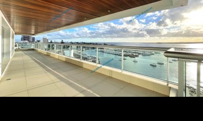 PENTHOUSE DE 4 DORMITORIOS EN PUERTO, PUNTA DEL ESTE