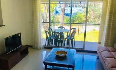 Apartamento en venta de 2 dormitorios en Punta del Este.