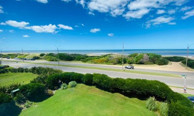 VENTA DE APARATMENTO DE 3 DORMITORIOS EN PLAYA BRAVA PARADA 23