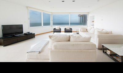 Apartamento en venta de 3 dormitorios en Tiburón III, Punta del Este.