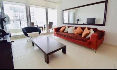 DEPARTAMENTO 2 DORMITORIOS EN SEASON TOWER, MANSA, PUNTA DEL ESTE