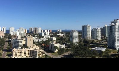 Departamento en Le Parc, Brava-Punta del Este.