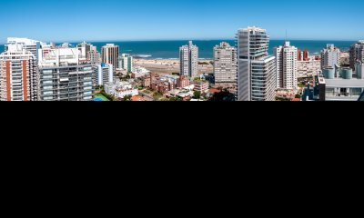 VENTA DE DEPARTAMENTO DE 1 DORMITORIO EN PISO ALTO EN ARTOWER PUNTA DEL ESTE