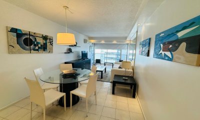 Apartamento en venta en Edificio Long Beach, Punta del Este.