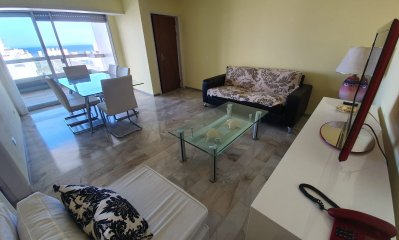 Apartamento en venta de 2 dormitorios en Fontemar, Punta del Este.