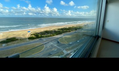 Apartamento de 3 dormitorios en Tiburon III, Punta del Este.