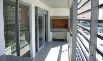 Apartamento en venta en Torre Francia, Punta del Este.