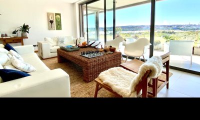 Apartamento en venta de 3 dormitorios en Tiburón, Punta del Este.