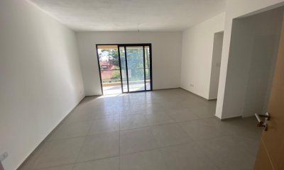 Apartamento en venta de 3 dormitorios en Punta del Este.