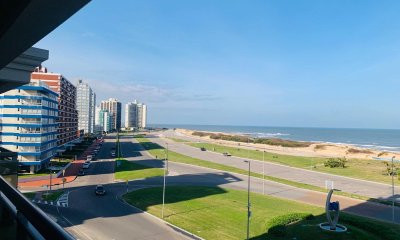 Apartamento en venta de 3 dormitorios en Torre Imperiale, Punta del Este