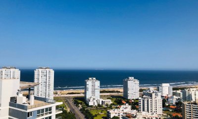 Apartamento en venta de 3 dormitorios en Torre One, Punta del Este