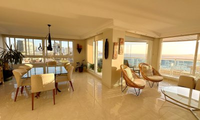 Apartamento en venta de 3 dormitorios en Millenium Tower, Punta del Este.
