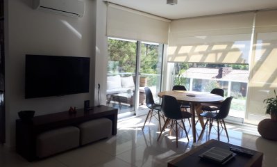 Apartamento en venta de 2 dormitorios en Parc Du Soleil, Punta del Este.
