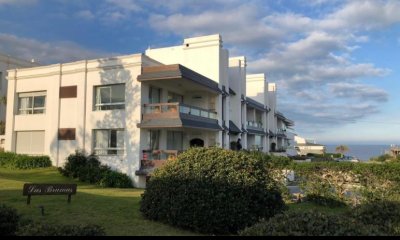 DEPARTAMENTO EN VENTA DE 3 DORMITORIOS EN LA BARRA