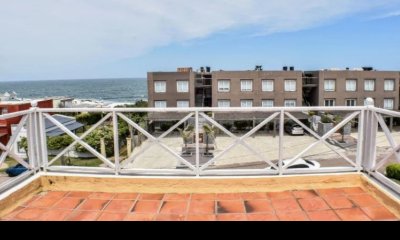 Apartamento de 3 dormitorios en Manantiales, Punta del Este.