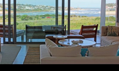 Apartamento de 3 dormitorios en venta en Tiburon Terrazas, Punta del Este.