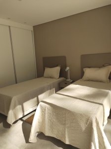 casa en venta de 4 dormitorios en barrio privado solanas, punta del este. - jpa4554c