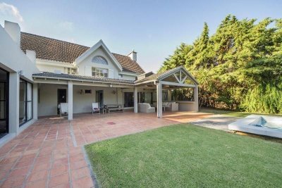 CASA DE 4 DORMITORIOS EN GOLF, PUNTA DEL ESTE