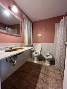 casa en venta de 3 dormitorios en pinares, punta del este. - jpa9179c