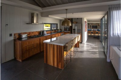 venta de casa con 4 dormitorios en pueblo mío, manantiales. - jpa7140c