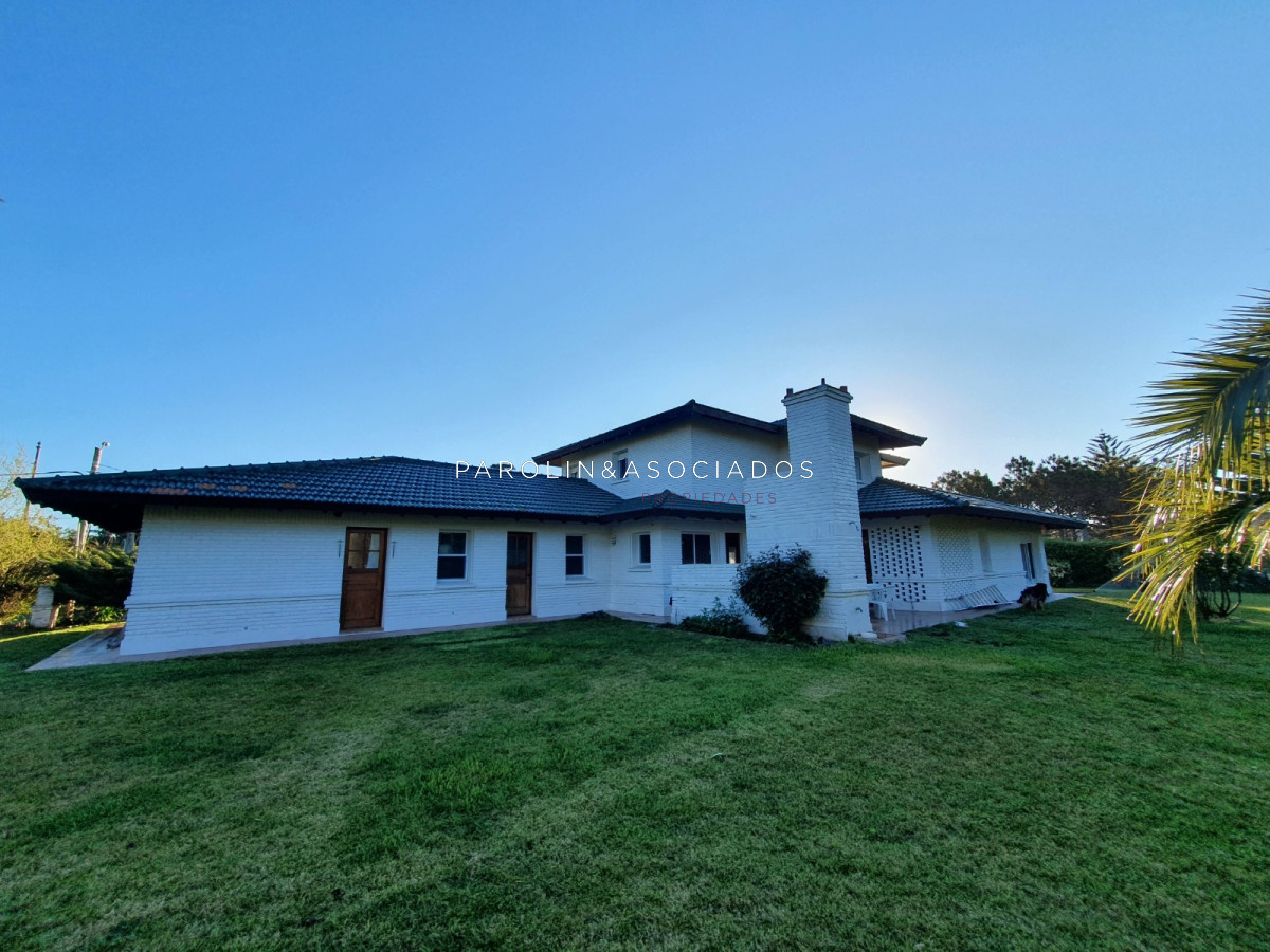 Casa en venta de 4 dormitorios en Mansa, Punta del Este.
