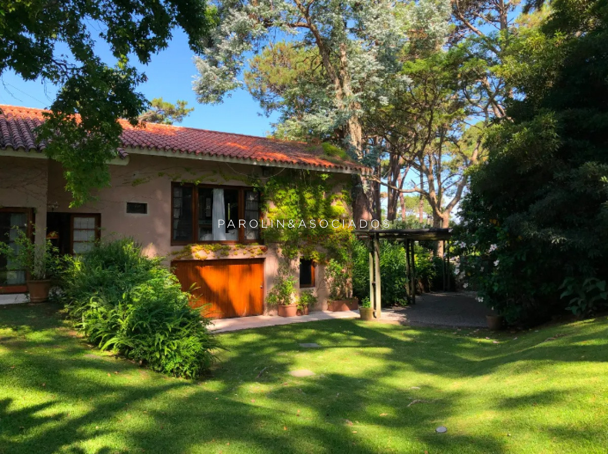 Excelente casa en venta en San Rafael, Punta del Este.