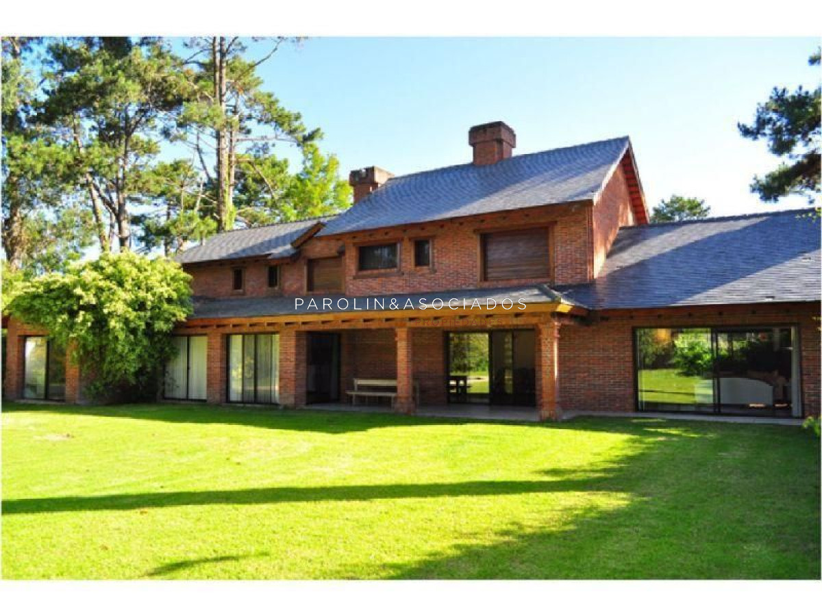 Golf - GoPunta - Portal Inmobiliario de Punta del Este - Maldonado