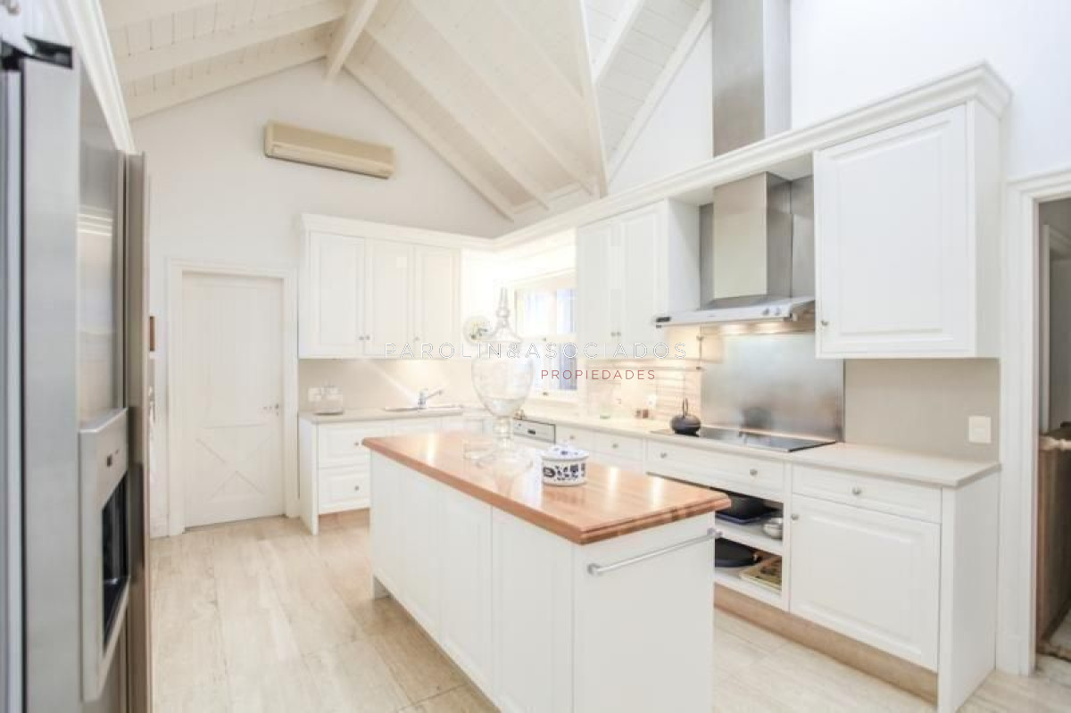 Beverly Hills - GoPunta - Portal Inmobiliario de Punta del Este - Maldonado