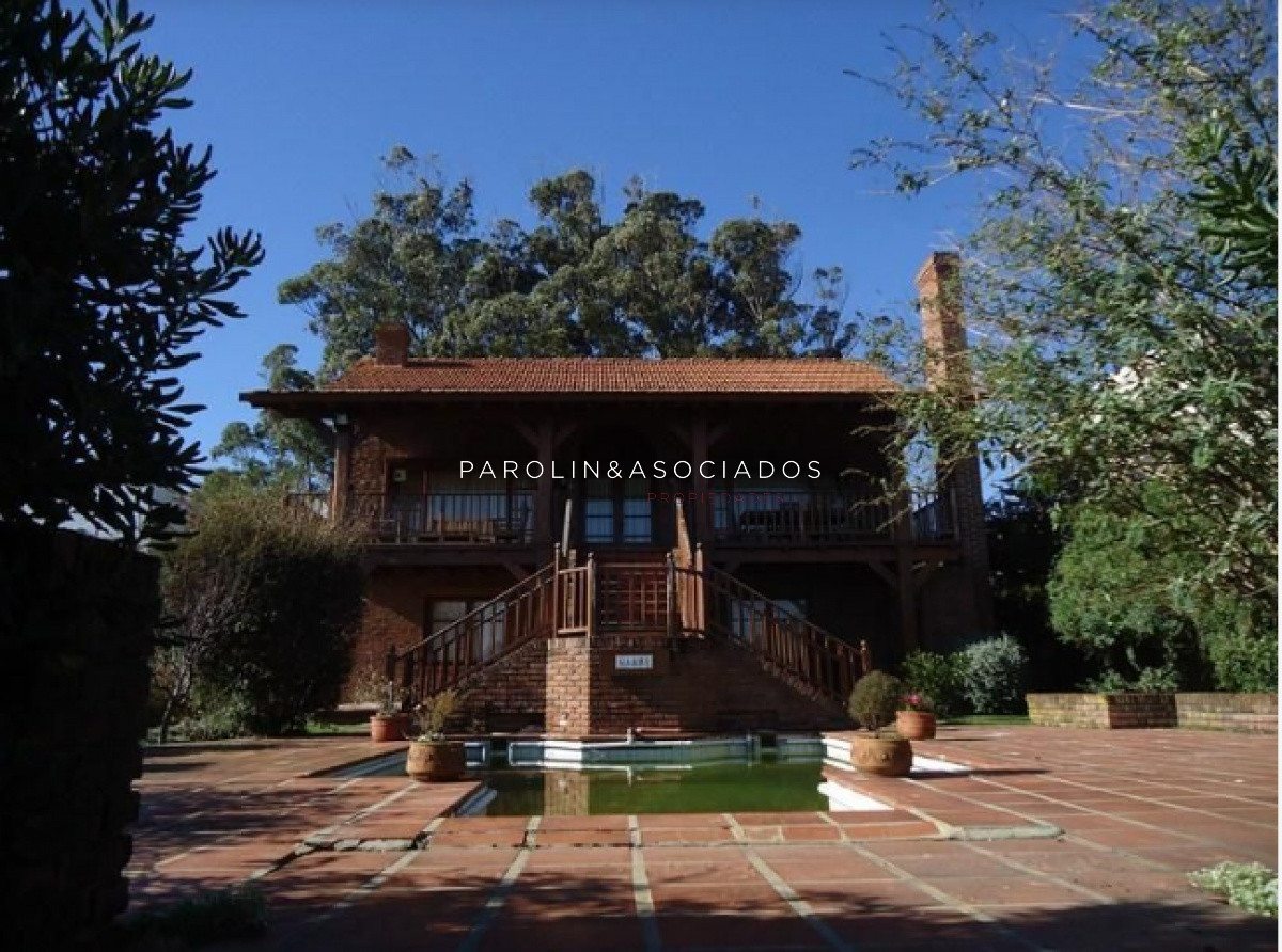 Lomo de la Ballena - GoPunta - Portal Inmobiliario de Punta del Este - Maldonado