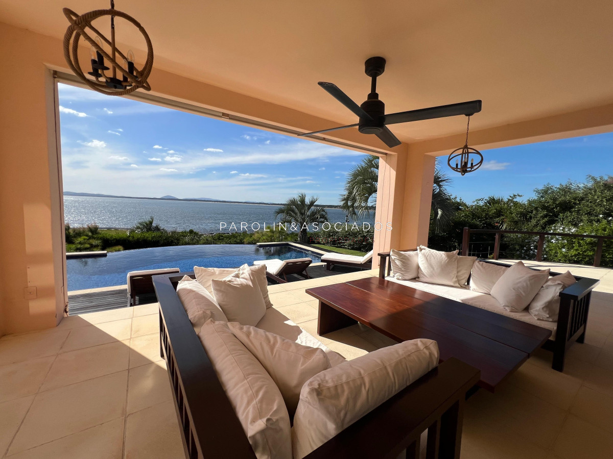 Lomo de la Ballena - GoPunta - Portal Inmobiliario de Punta del Este - Maldonado