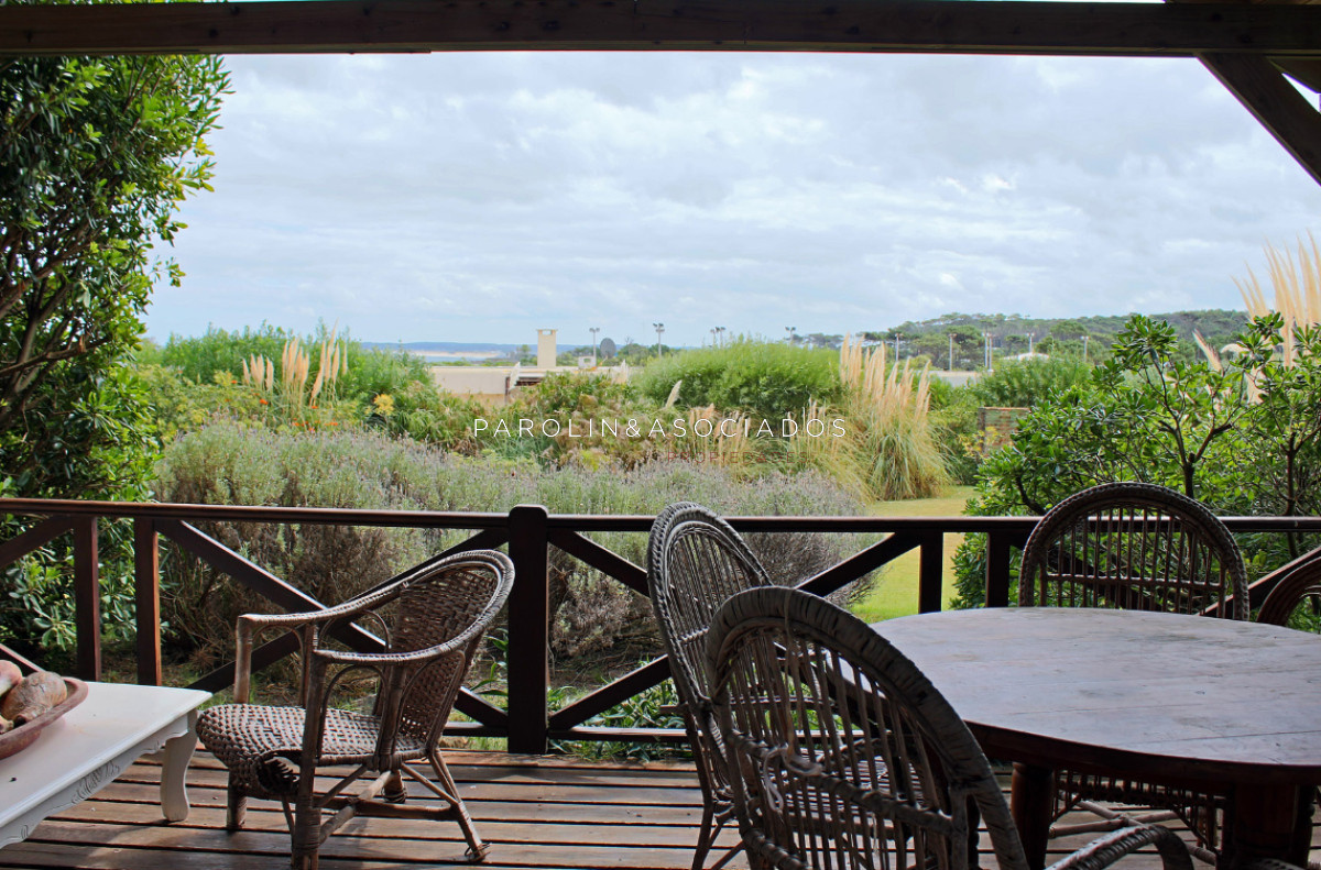 Club de Mar - GoPunta - Portal Inmobiliario de Punta del Este - Maldonado