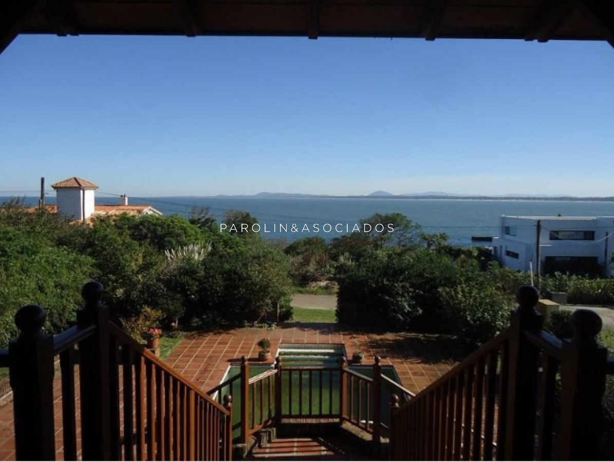Lomo de la Ballena - GoPunta - Portal Inmobiliario de Punta del Este - Maldonado