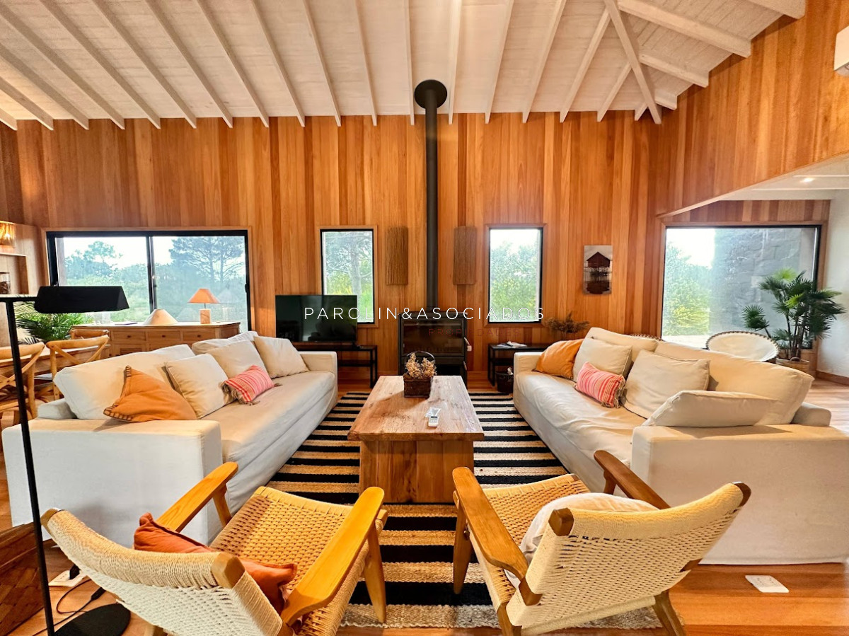Laguna Escondida - GoPunta - Portal Inmobiliario de Punta del Este - Maldonado