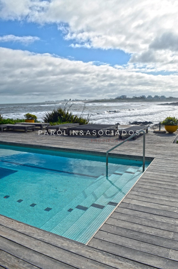 Hermosa casa en venta en Punta del Este.