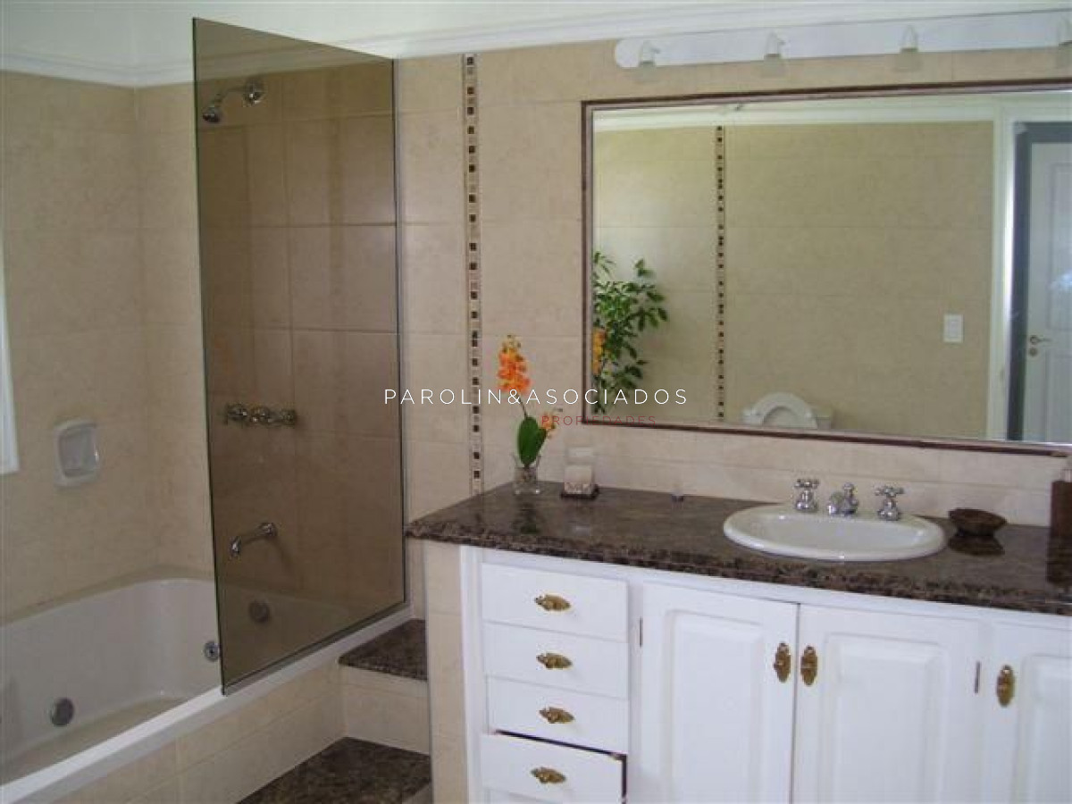 Golf - GoPunta - Portal Inmobiliario de Punta del Este - Maldonado