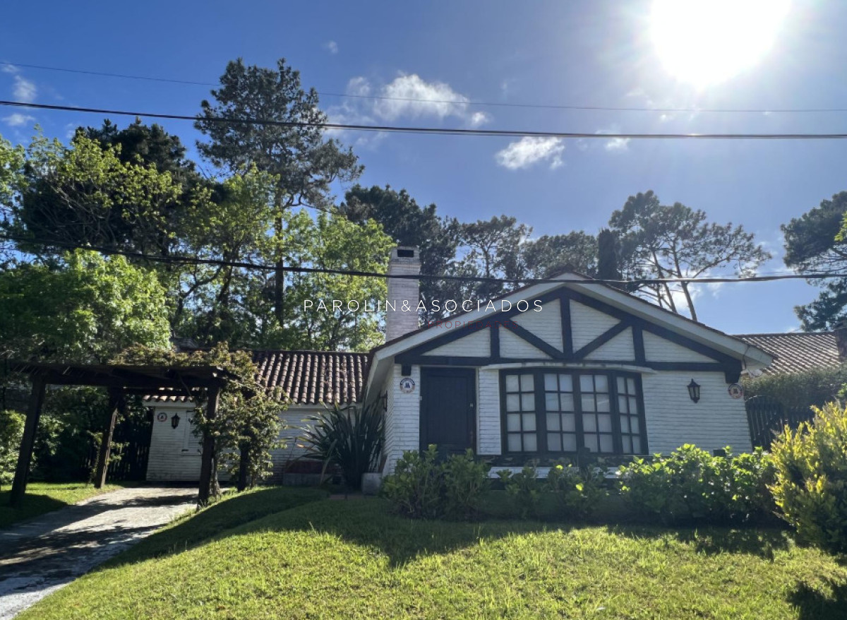 Casa en venta de 4 Dormitorios ubicada en Pinares, Punta del Este - JPA11975C