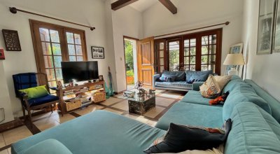 Casa en venta de 4 dormitorios en playa Mansa, Punta del Este