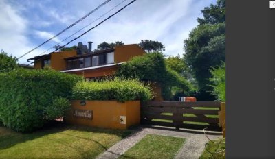 Casa de 4 dormitorios en venta en Montoya, La Barra, Punta del Este 
