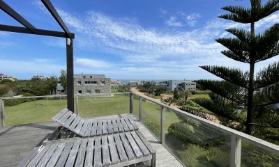 Casa en venta de 3 dormitorios en Manantiales, Punta del Este.