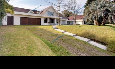 Casa en venta de 7 dormitorios en el Golf, Punta del Este.